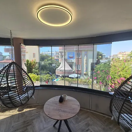 Deniz Private Pool & Sea In ألانيا